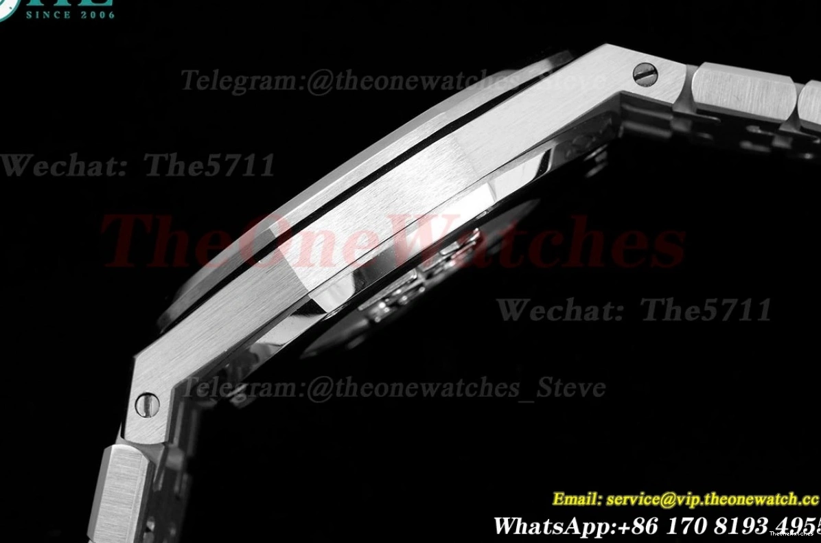 white Quartz Royal 8F Dial Ladies Swiss SS 33mm Oak SS 0218